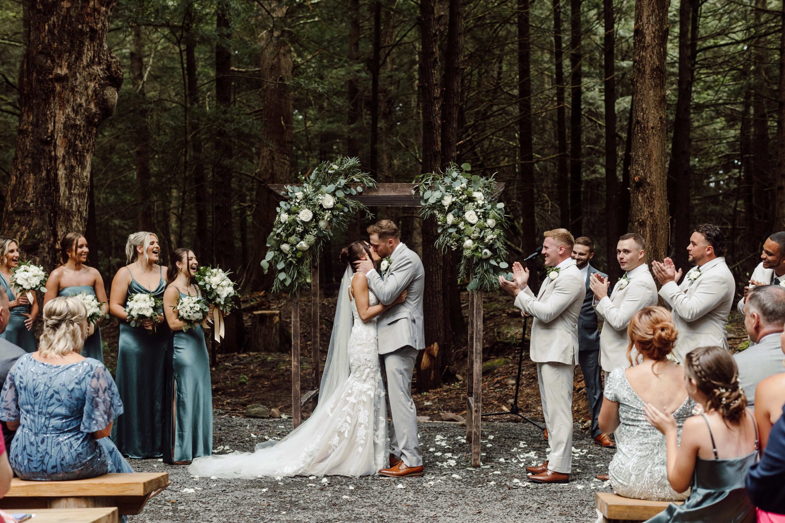 Hudson Valley Wedding First Kiss Picture